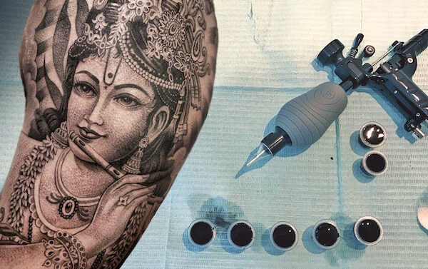КРИШНА : символизм и значение татуировки0